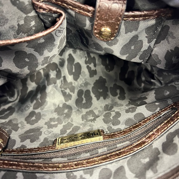 New Directions animal print handbag - Picture 8 of 8